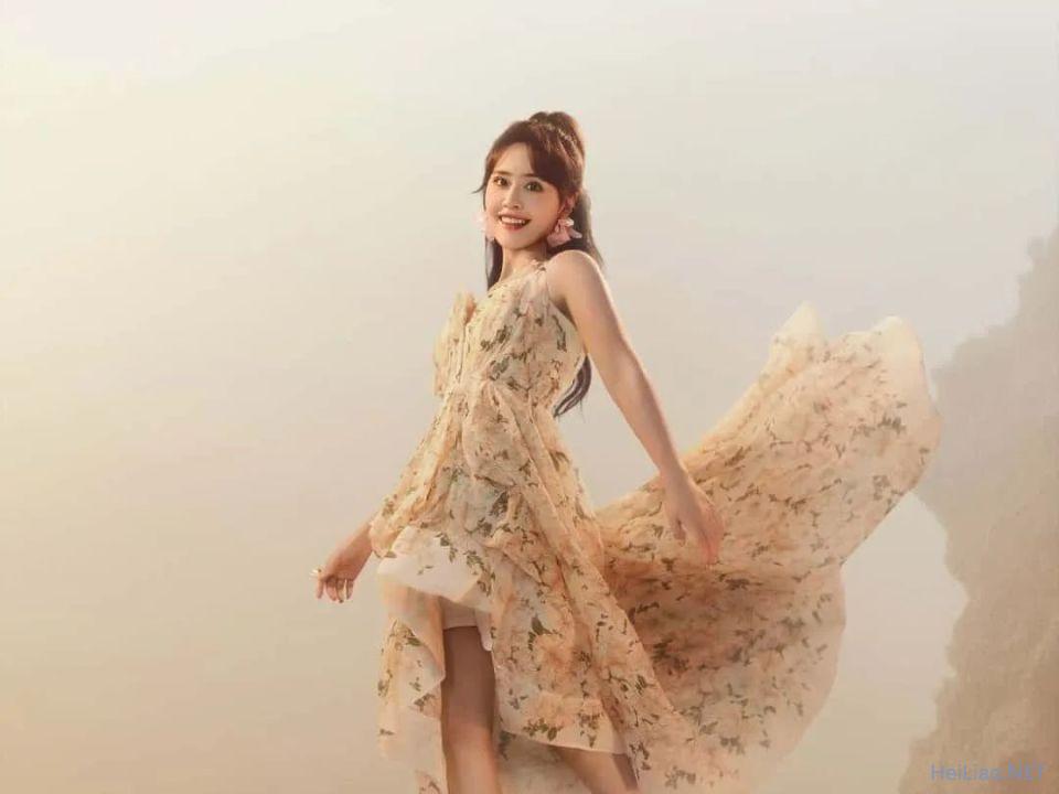 房琪“才女”人设崩塌，黑料被起底，她这次算是彻底翻车了