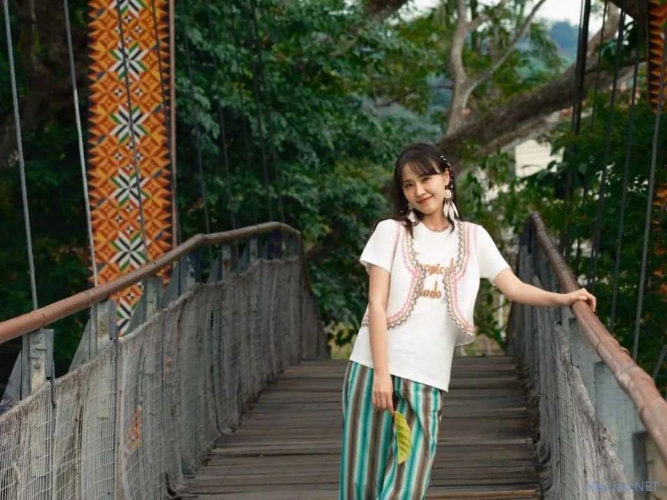 房琪“才女”人设崩塌，黑料被起底，她这次算是彻底翻车了