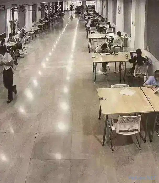 武大诬告女杨景媛再曝黑料?网传高中偷拍男厕所,评论区言论震碎三观 武大诬告女杨景媛再曝黑料?网传高中偷拍男厕所,评论区言论震碎三观